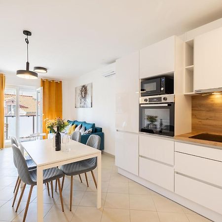 Cosy Apartment Terrano -Free Private Parking สปลิท ภายนอก รูปภาพ