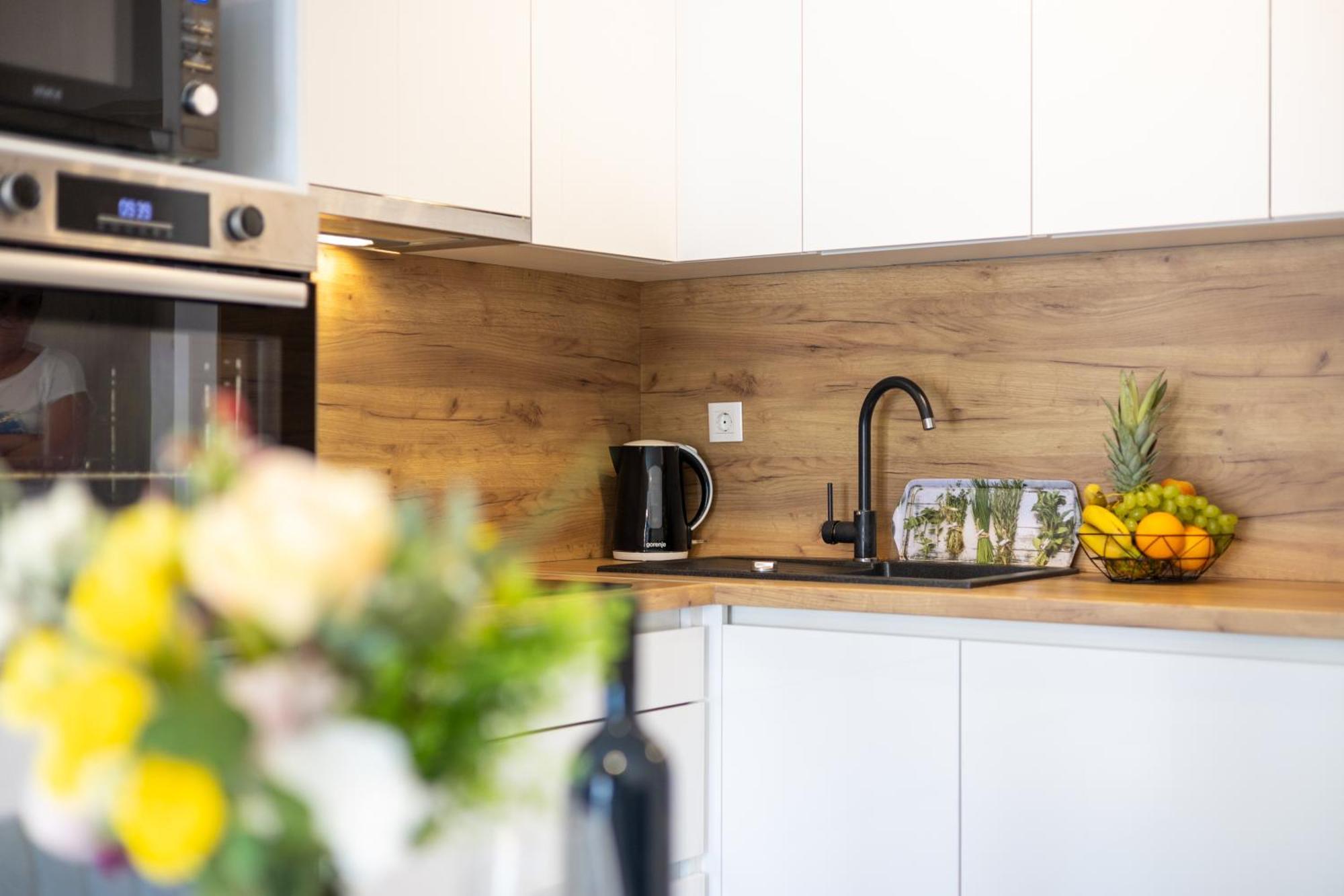 Cosy Apartment Terrano -Free Private Parking สปลิท ภายนอก รูปภาพ