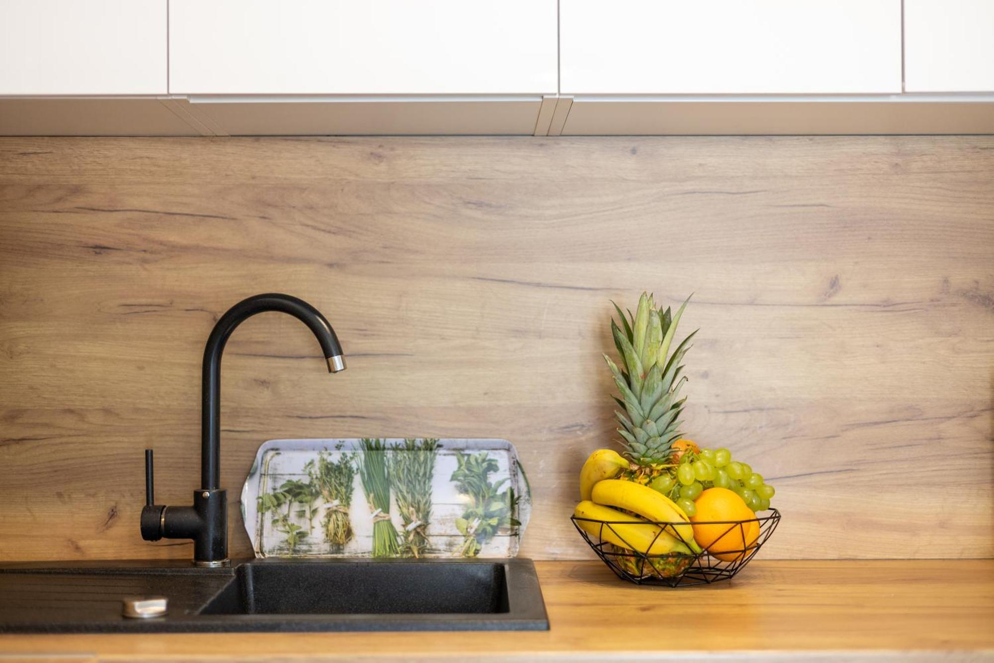Cosy Apartment Terrano -Free Private Parking สปลิท ภายนอก รูปภาพ